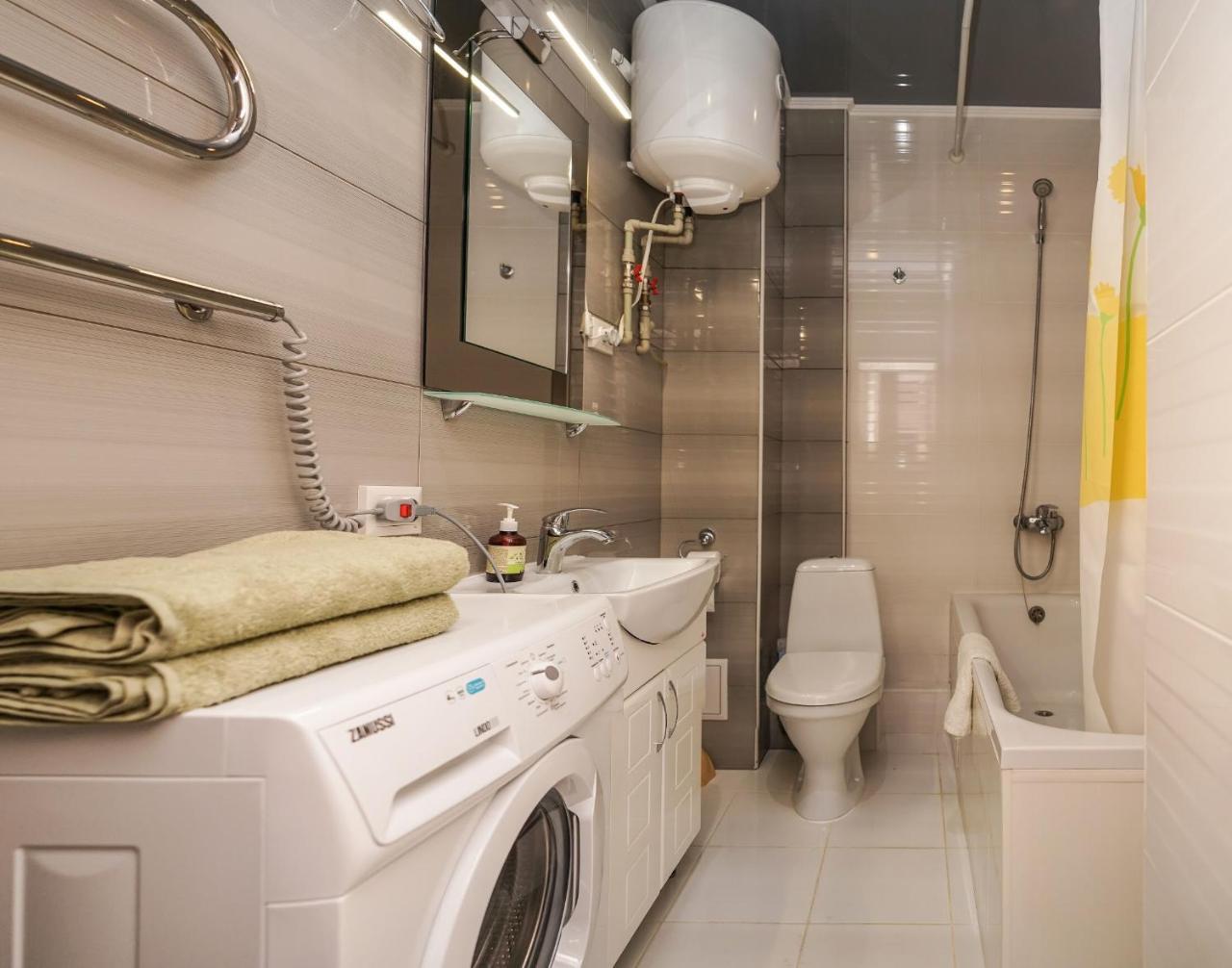 Cozy Apartment In A New Building Close To The Downtown Κίεβο Εξωτερικό φωτογραφία